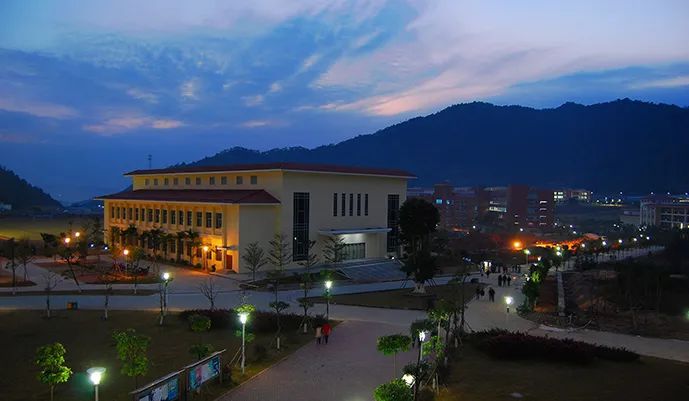 广东南方职业学院_广东南方职业学院的王牌专业_广东南方职业学院百度贴吧