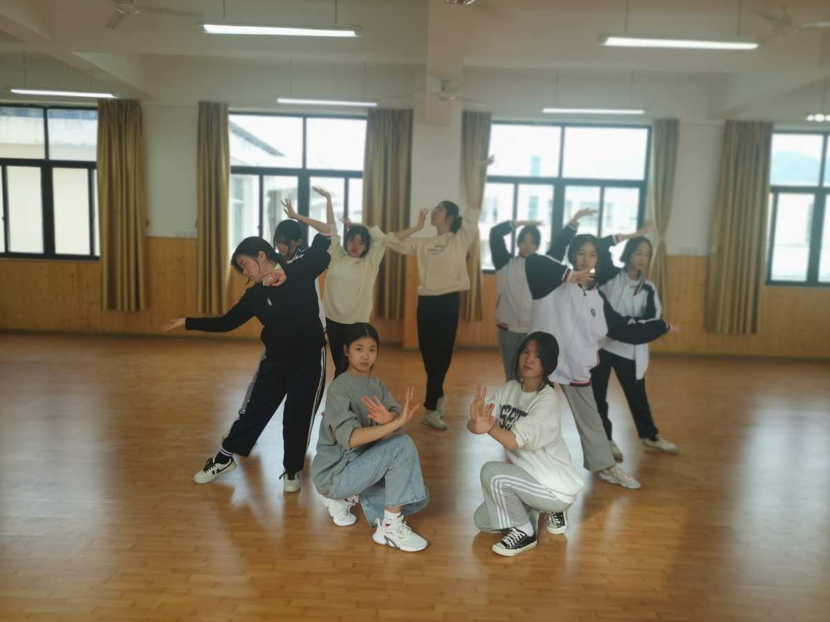 陕西航空医科职业技术学校_陕西航空医学职业技术学校咋样_陕西航空医科职业学校多少人