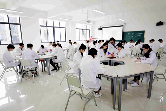雅安职业技术学院_雅安职业技术学院多少亩地_雅安职业技术学院院系名称