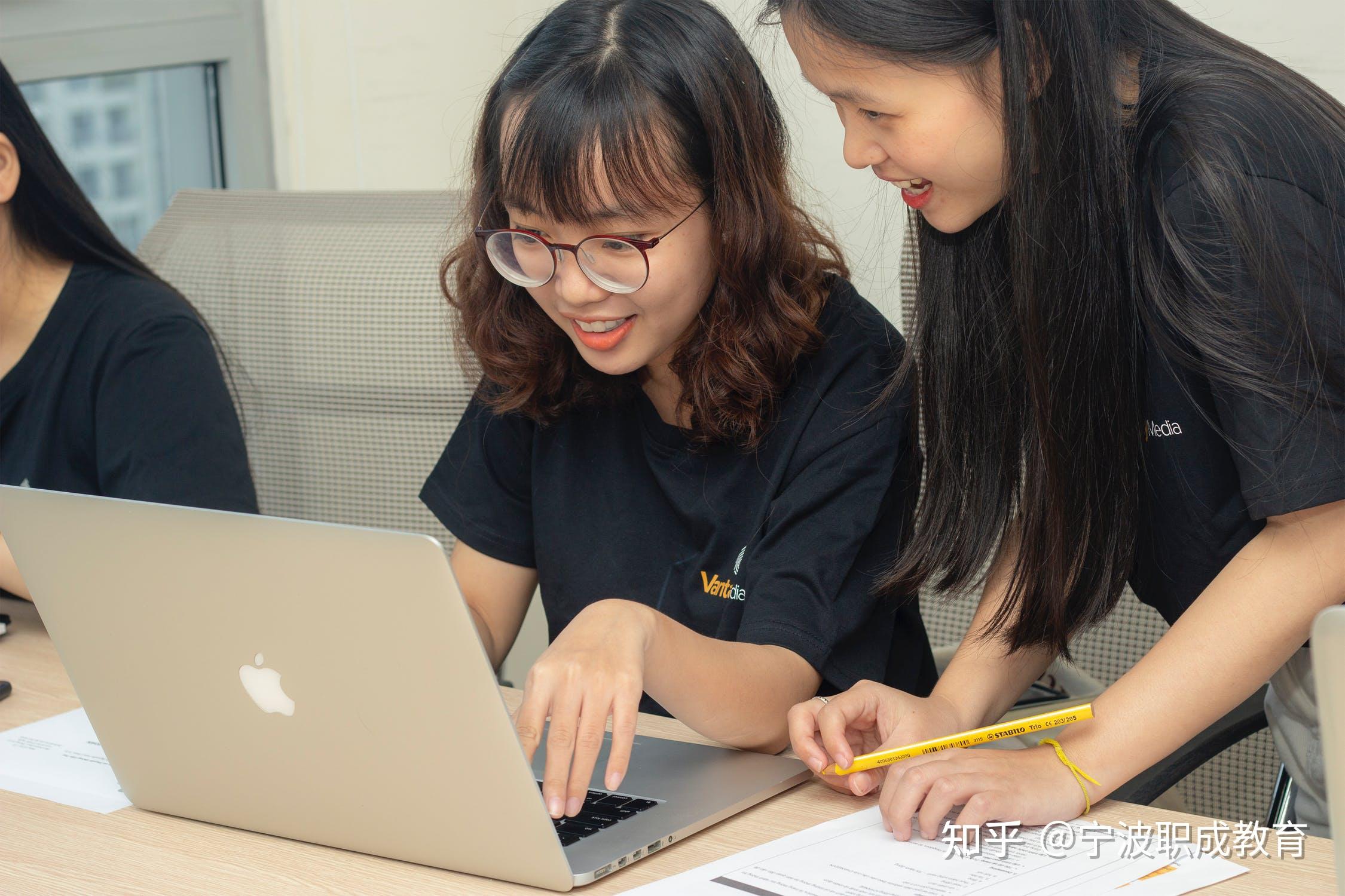 琼台师范学院专科_琼台师范高等专科学校专业_琼台师范高等专科学校