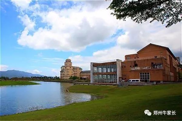 武汉纺织大学外经贸学院_武汉纺织大学外经贸学院简介_武汉纺织大学外经贸学院是什么