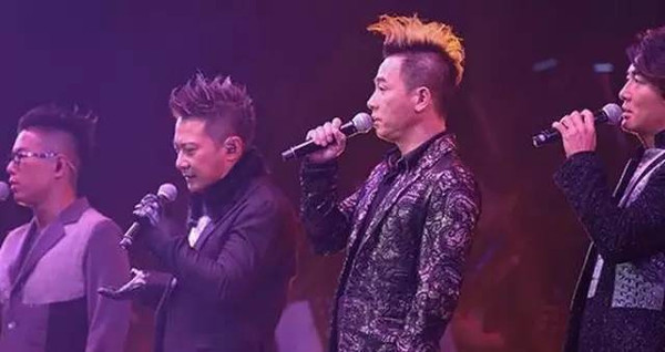 意思相反的词语_kfc什么意思_意思差不多的两个字词语