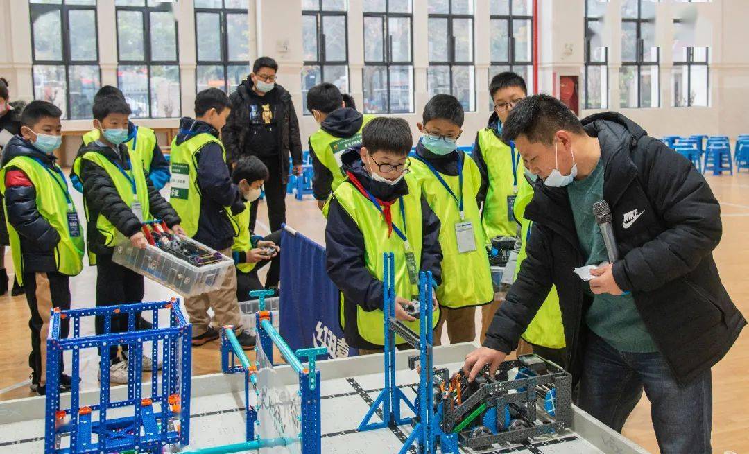 春华学校电白华附_电白春华学校_电白区春华学校官网