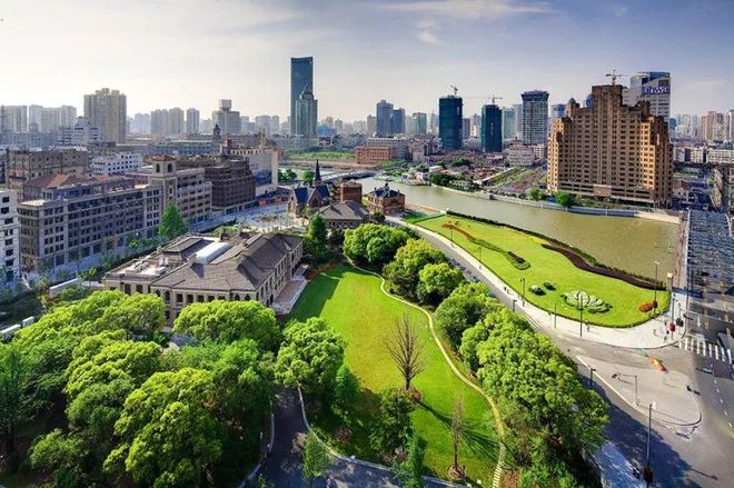 上海星港国际中心高度_星港国际中心_中心国际星港酒店地址