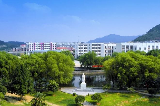 青岛高新职业学校现在叫什么名_青岛高新职业学校_高新青岛职业学校是大专吗