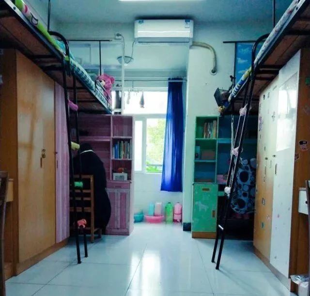 西安外事学院宿舍_宿舍西安外事学院能进吗_西安外事学院学生宿舍