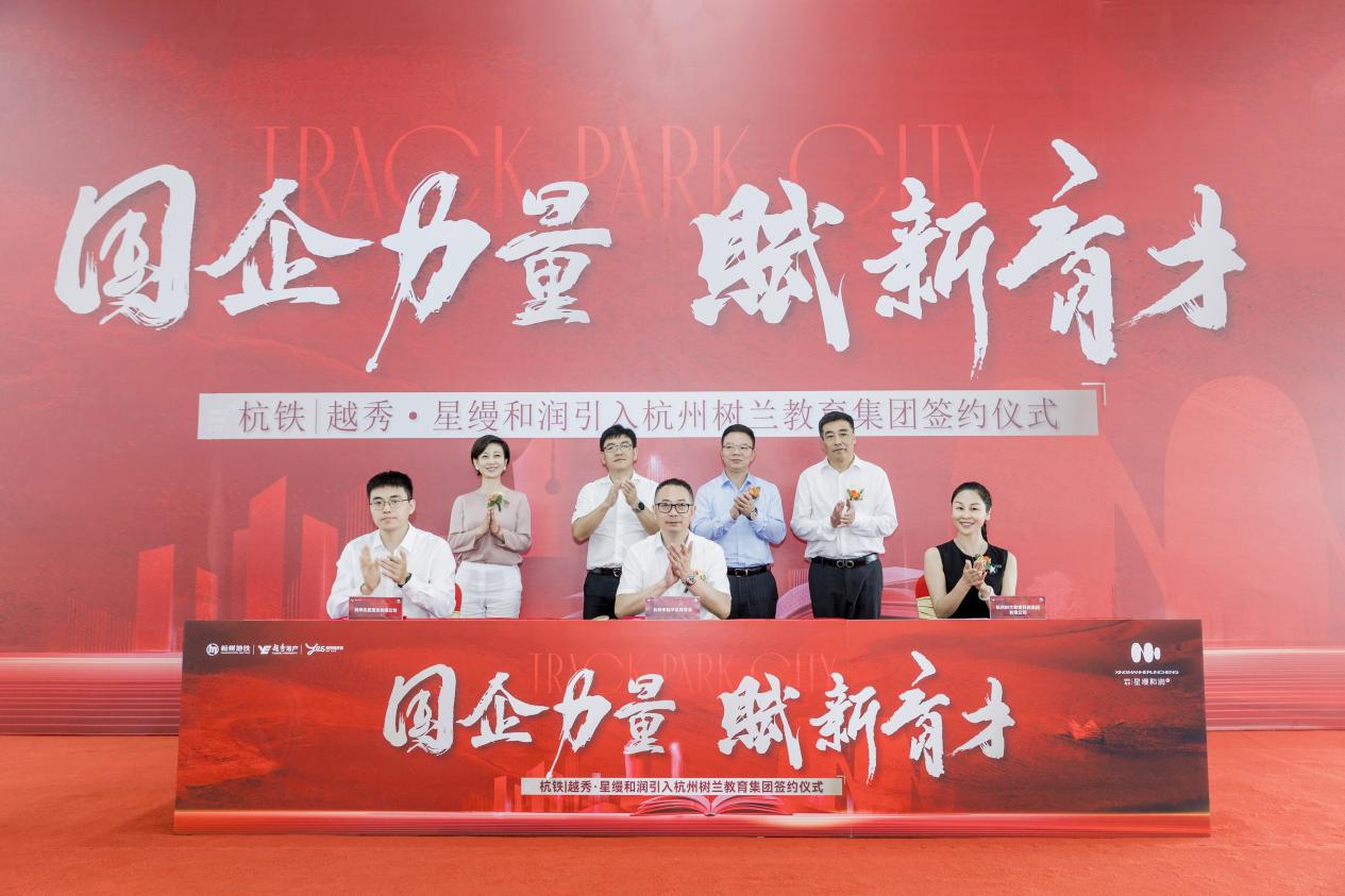 劲松职业高中_职业高中干什么的_职业高中生