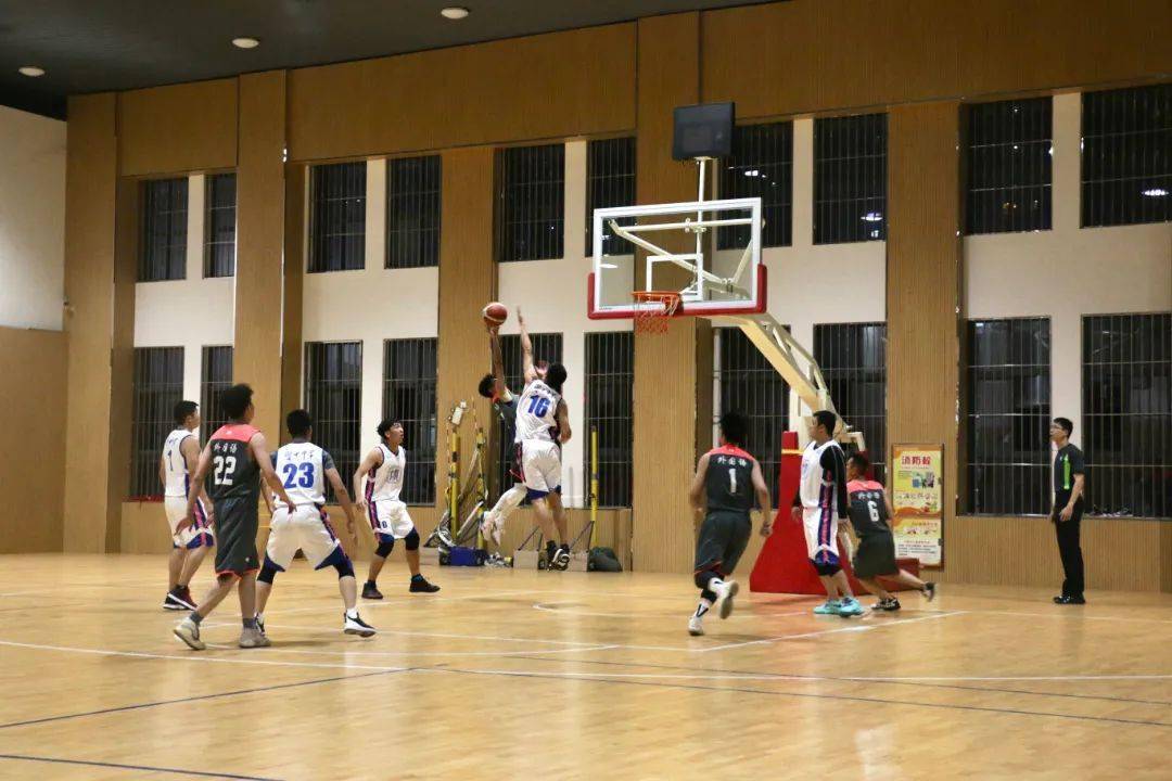 枣强中学硬件怎么样_枣强中学_枣强中学多大