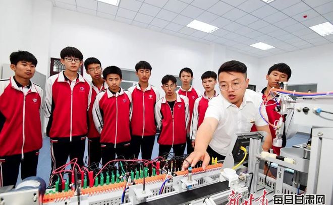 贵州电子商务职业技术学院_贵州商学院电子商务_贵州电子商务职业学院校区