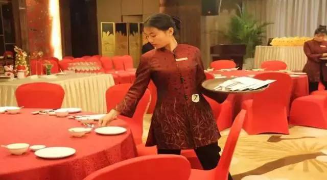 酒店工作总结前言怎么写_工作总结精辟简短酒店前台_酒店前台工作总结