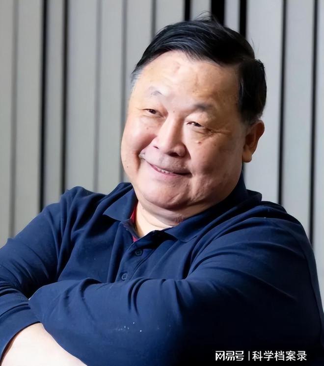 当明星助理学什么专业_助理明星学专业好吗_明星助理的专业