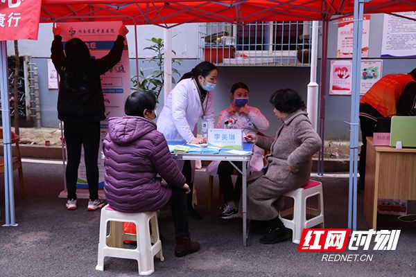 学雷锋活动月_学雷锋活动月_学雷锋活动月