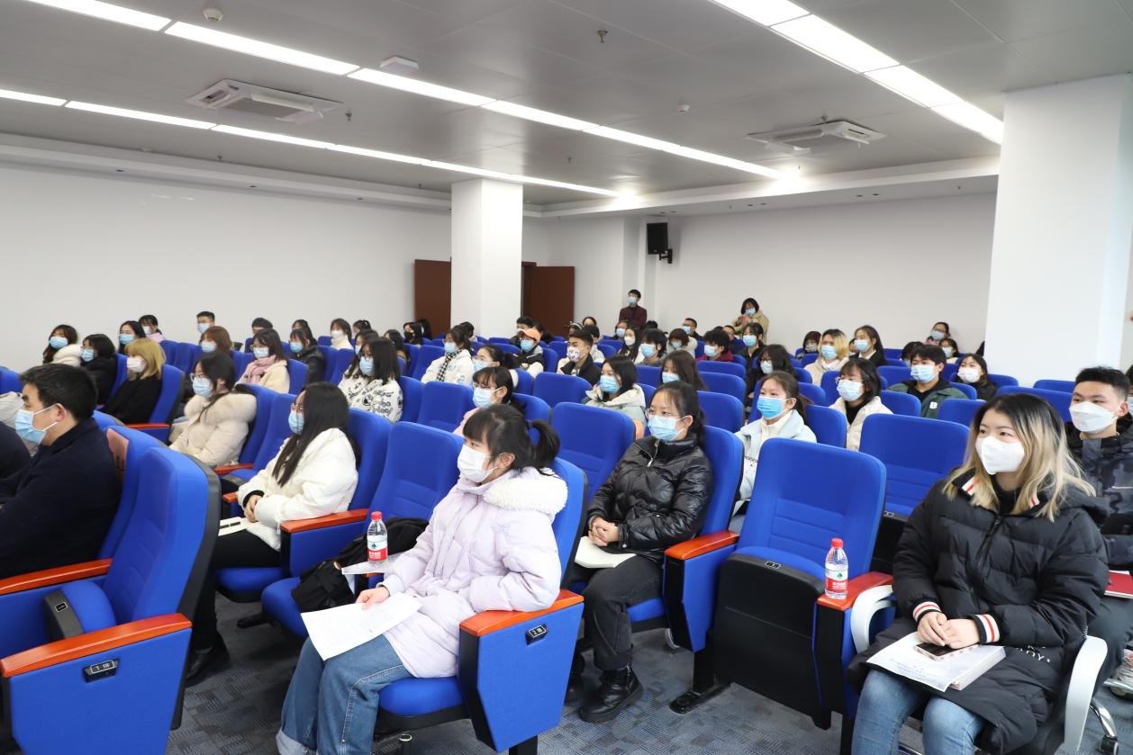 行知实验班是什么意思_实验班是啥班_行知实验班