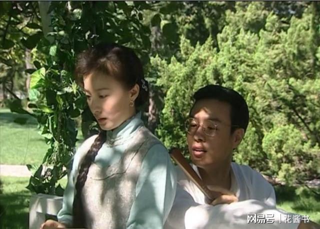 一入侯门深似海_候门似海是什么生肖_侯门似海读音