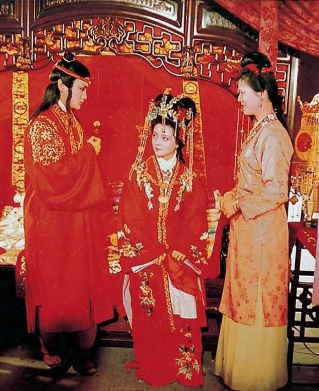 侯门似海的意思_一入侯门深似海_候门似海的意思