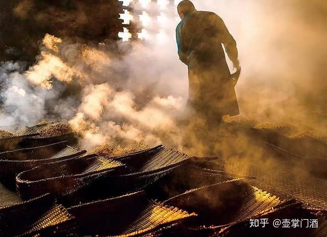 最漂亮的劳动节手抄报_劳动节手抄报简单漂亮_漂亮劳动节简单手抄报内容