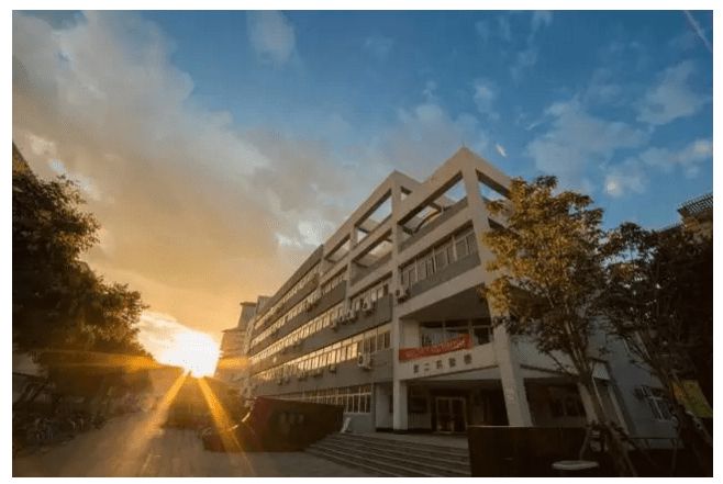 铁岭师范高等专科学校_铁岭师范高等专科学校多大面积_铁岭师范高等专科学校是大专吗