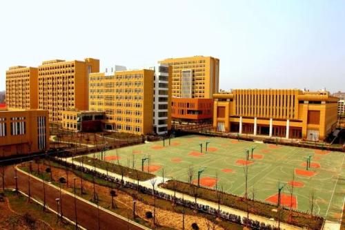 福建技术师范学院吧_福建技术师范学院管理严格吗_福建技术师范学院